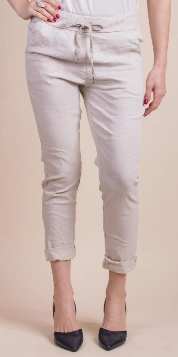 Cornelia Pant