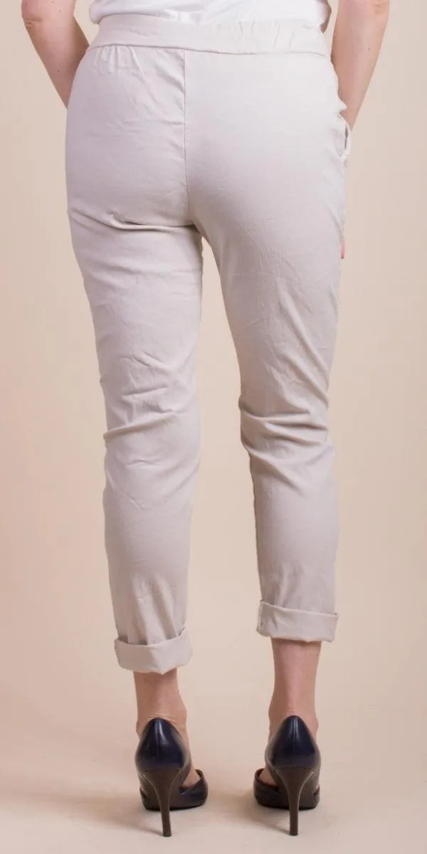 Cornelia Pant