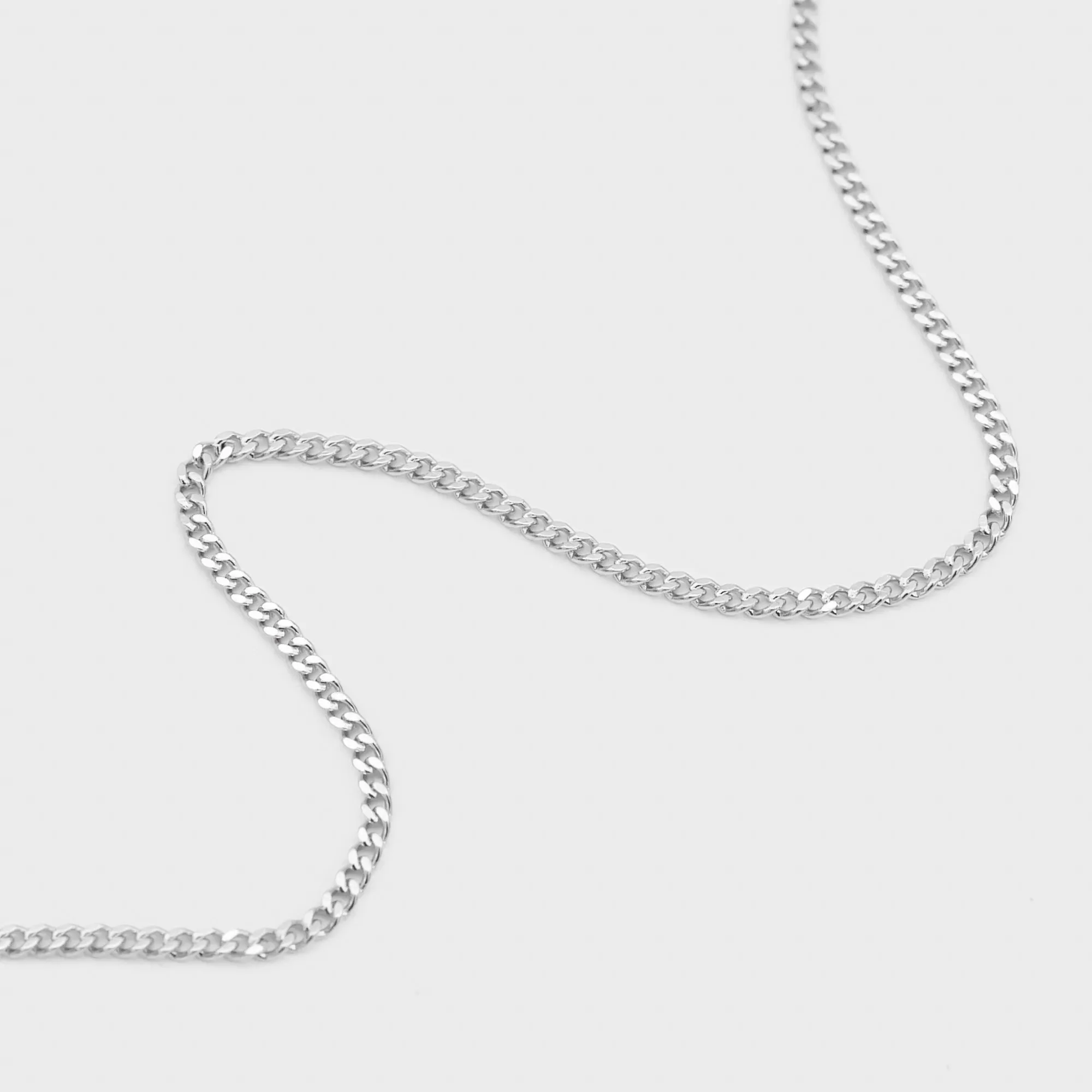 Micro Curb Necklace